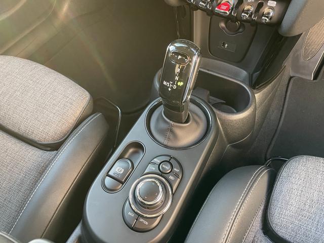 MINI クーパーD クラシック・トリム LCI applecarplay ACC インテリジェントセーフティ デジタルメーター ユニオンジャックテール LEDヘッドライト ハーフレザーシート ETC2.0 ドライビングモード バックカメラ(67枚目)