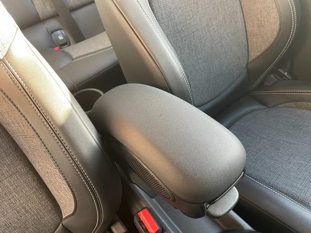 MINI クーパーD クラシック・トリム LCI applecarplay ACC インテリジェントセーフティ デジタルメーター ユニオンジャックテール LEDヘッドライト ハーフレザーシート ETC2.0 ドライビングモード バックカメラ(70枚目)