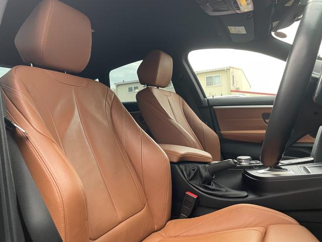 運転席、助手席ともに綺麗に保たれています♪