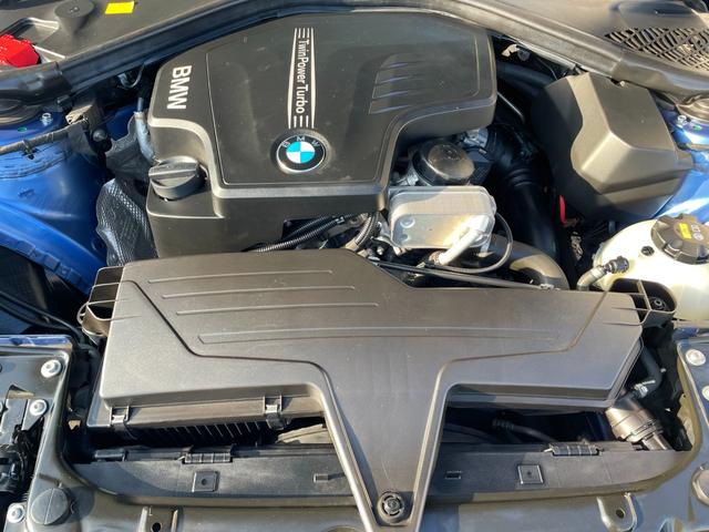 ３シリーズ ３２０ｉ　Ｍスポーツ　６ＭＴ　アンドロイドナビ　ｃａｒｐｌａｙ　オプション１９ＡＷ　テイン車高調　インテリジェントセーフティ　クルーズコントロール　バックカメラ　ＰＤＣ　ドライビングモード　ＥＴＣ　Ｂｌｕｅｔｏｏｔｈ（18枚目）