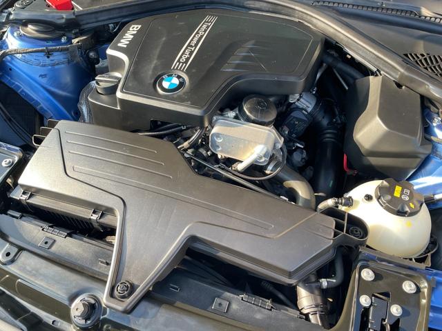 ３シリーズ ３２０ｉ　Ｍスポーツ　６ＭＴ　アンドロイドナビ　ｃａｒｐｌａｙ　オプション１９ＡＷ　テイン車高調　インテリジェントセーフティ　クルーズコントロール　バックカメラ　ＰＤＣ　ドライビングモード　ＥＴＣ　Ｂｌｕｅｔｏｏｔｈ（45枚目）