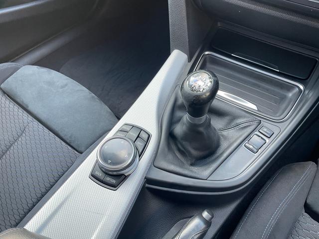 ３シリーズ ３２０ｉ　Ｍスポーツ　６ＭＴ　アンドロイドナビ　ｃａｒｐｌａｙ　オプション１９ＡＷ　テイン車高調　インテリジェントセーフティ　クルーズコントロール　バックカメラ　ＰＤＣ　ドライビングモード　ＥＴＣ　Ｂｌｕｅｔｏｏｔｈ（73枚目）