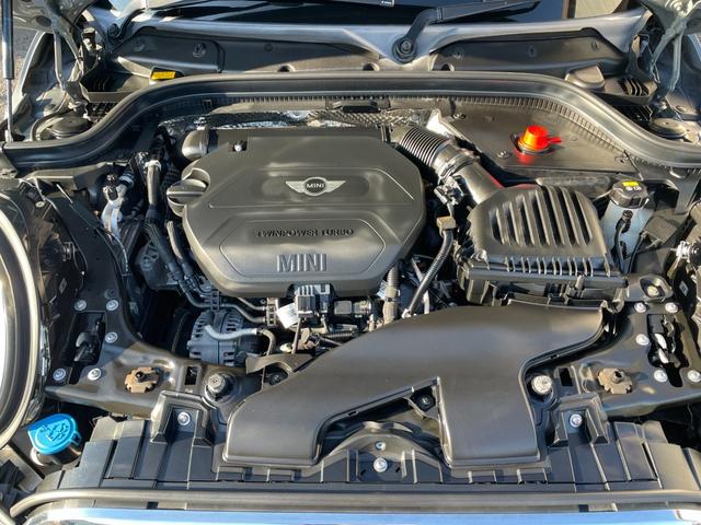 ＭＩＮＩ クーパーＤ　レザーシート　サテライトグレー　シートヒーター　クルーズコントロール　コンフォートアクセス　ＬＥＤヘッドライト・フォグ　オートライト　ナビ　Ｂｌｕｅｔｏｏｔｈ　ＵＳＢ　ＥＴＣ　１６ＡＷ　ＭＴモード付（18枚目）