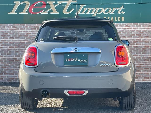 ＭＩＮＩ クーパーＤ　レザーシート　サテライトグレー　シートヒーター　クルーズコントロール　コンフォートアクセス　ＬＥＤヘッドライト・フォグ　オートライト　ナビ　Ｂｌｕｅｔｏｏｔｈ　ＵＳＢ　ＥＴＣ　１６ＡＷ　ＭＴモード付（29枚目）