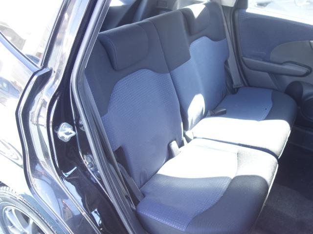G 禁煙車 純正CDオーディオ CD再生 AUX・USB接続 キーレス ETC サイドバイザー Wエアバッグ ABS 社外14インチアルミ(17枚目)