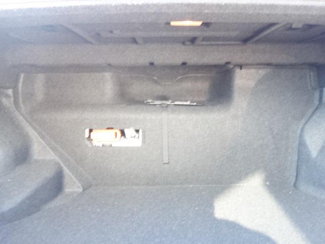 S ワンオーナー 禁煙車 社外SDナビ CD・DVD再生 録音機能 Bluetooth対応 フルセグTV スマートキー バックカメラ パワーシート 純正16インチアルミ LEDヘッドライト(73枚目)