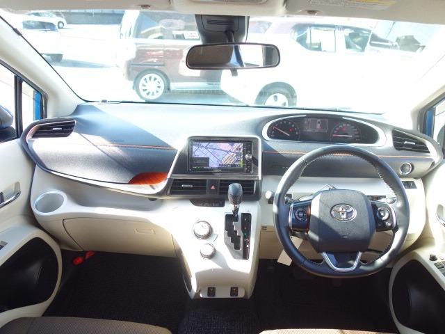 G 禁煙車 社外メモリーナビ CD・DVD再生 USB接続 Bluetooth対応 フルセグTV スマートキー ETC バックカメラ ブレーキアシスト レーンキーピング(10枚目)