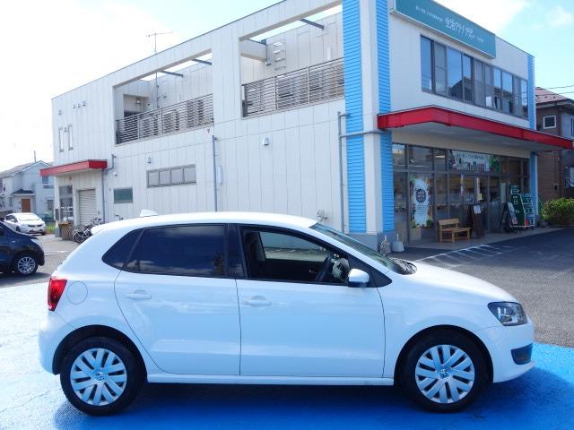 TSIコンフォートラインブルーモーションテクノロジー 禁煙車 純正HDDナビ CD・DVD再生 録音機能 Bluetooth対応 AUX・USB接続 フルセグTV キーレス ETC バックカメラ Wエアバック ABS(41枚目)