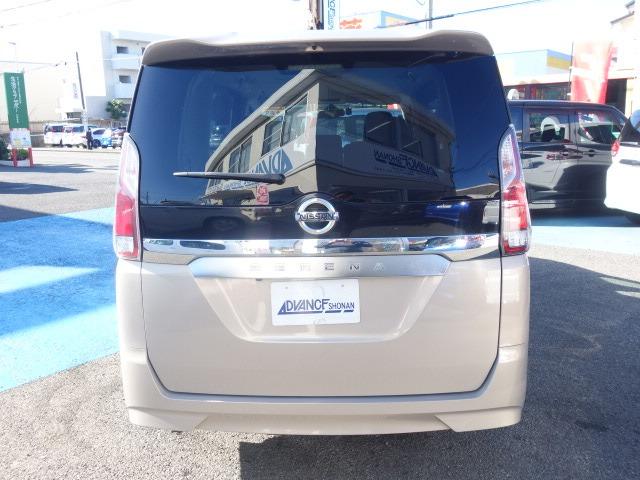 B 禁煙車 純正メモリーナビ Bluetooth対応 フルセグTV キーレス ETC バックカメラ ブレーキアシスト クルーズコントロール サイドバイザー オートエアコン オートライト 記録簿付(8枚目)
