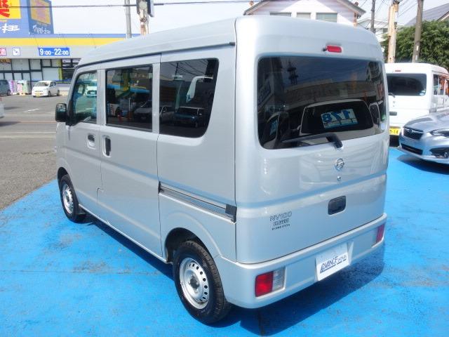 日産 ＮＶ１００クリッパーバン