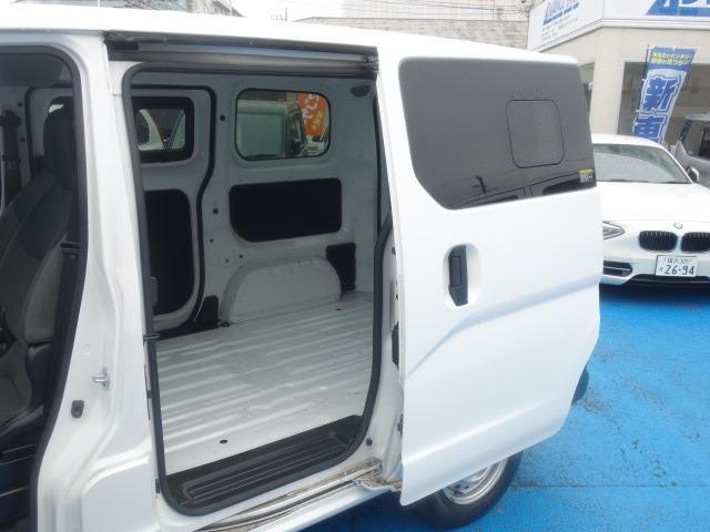 日産 ＮＶ２００バネットバン