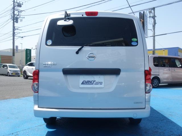 日産 ＮＶ２００バネットバン