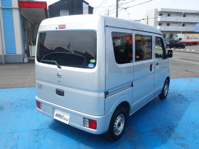 日産 ＮＶ１００クリッパーバン