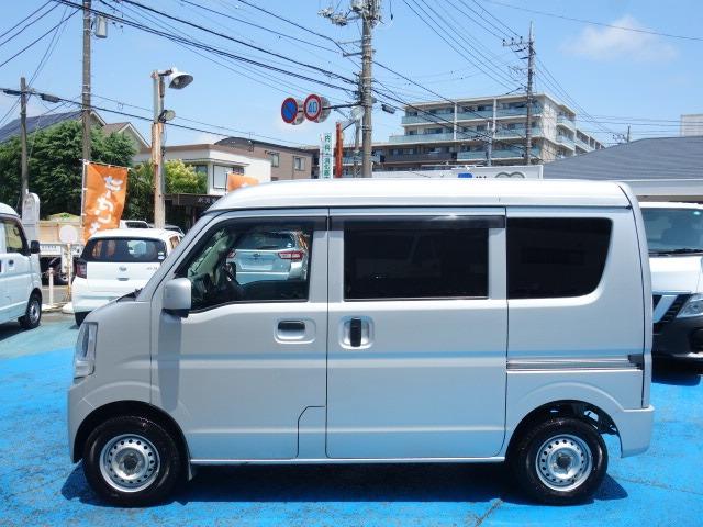 ＮＶ１００クリッパーバン ＤＸ　ＧＬセーフティパッケージ　禁煙車　ハイルーフ　社外メモリーナビ　ＣＤ再生　録音機能搭載　Ｂｌｕｅｔｏｏｔｈ接続　ＵＳＢ接続　ミュージックプレイヤー接続　バックカメラ　ＥＴＣ　キーレス　両側スライドドア　ブレーキアシスト（6枚目）