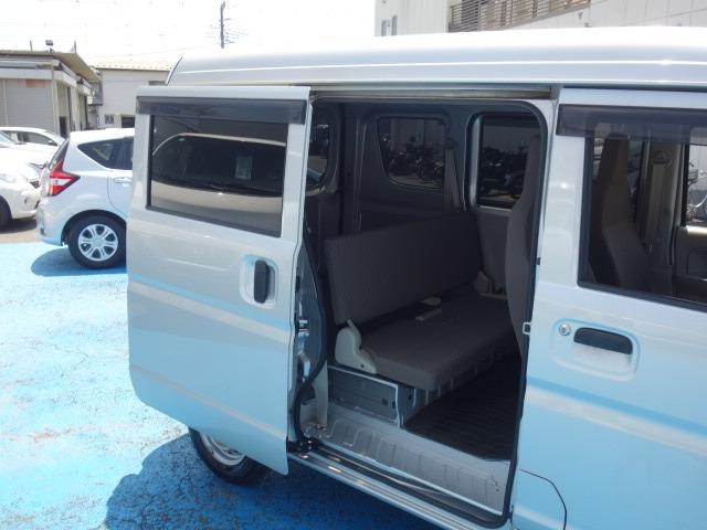 ＮＶ１００クリッパーバン ＤＸ　ＧＬセーフティパッケージ　禁煙車　ハイルーフ　社外メモリーナビ　ＣＤ再生　録音機能搭載　Ｂｌｕｅｔｏｏｔｈ接続　ＵＳＢ接続　ミュージックプレイヤー接続　バックカメラ　ＥＴＣ　キーレス　両側スライドドア　ブレーキアシスト（18枚目）