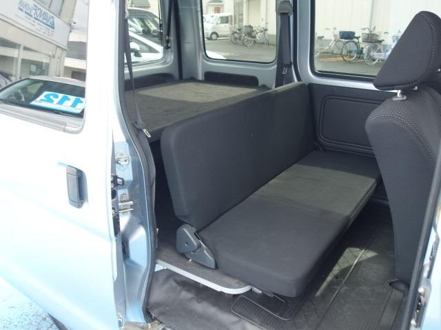 ハイゼットカーゴ クルーズＳＡＩＩＩ　禁煙車　ハイルーフ　社外メモリーナビ　地デジＴＶ　Ｂｌｕｅｔｏｏｔｈ接続　録音機能搭載　バックカメラ　ＥＴＣ　キーレス　両側スライドドア　ブレーキアシスト　レーンアシスト　アイドリングストップ（16枚目）