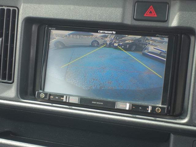 ハイゼットカーゴ クルーズＳＡＩＩＩ　禁煙車　ハイルーフ　社外メモリーナビ　地デジＴＶ　Ｂｌｕｅｔｏｏｔｈ接続　録音機能搭載　バックカメラ　ＥＴＣ　キーレス　両側スライドドア　ブレーキアシスト　レーンアシスト　アイドリングストップ（27枚目）