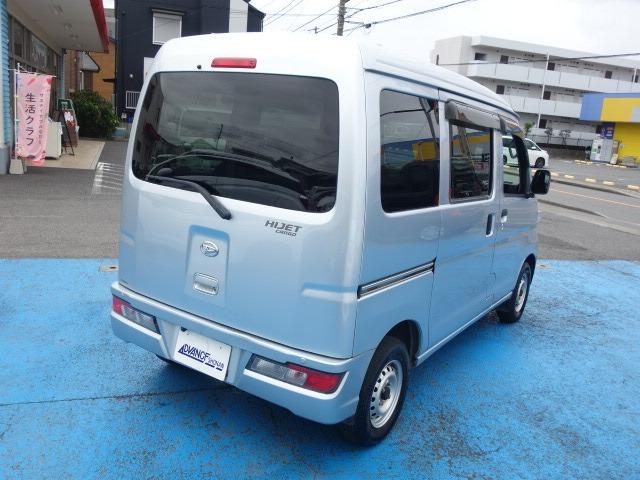 ハイゼットカーゴ ＤＸ　ＳＡＩＩＩ　禁煙車　ハイルーフ　社外メモリーナビ　地デジＴＶ　ＣＤ再生　Ｂｌｕｅｔｏｏｔｈ／ＵＳＢ接続　ＡＵＸ接続　バックカメラ　ＥＴＣ　キーレス　両側スライドドア　ブレーキアシスト　ＡＣ１００Ｖ電源コンセント（9枚目）