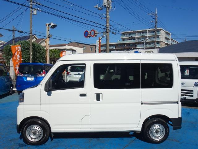 ハイゼットカーゴ ＤＸ　禁煙車　社外メモリーナビ　Ｂｌｕｅｔｏｏｔｈ接続　ＥＴＣ　キーレス　ブレーキアシスト　アイドリングストップ　クリアランスソナー　両側スライドドア（6枚目）