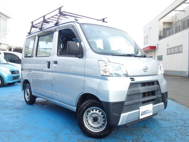 ハイゼットカーゴ スペシャル　禁煙車　ハイルーフ　社外メモリーナビ　地デジＴＶ　ＣＤ再生　録音機能搭載　ＵＳＢ接続　ＡＵＸ接続　ＥＴＣ　両側スライドドア　アイドリングストップ　Ｗエアバッグ　サイドドアバイザー　ルーフキャリア付（3枚目）
