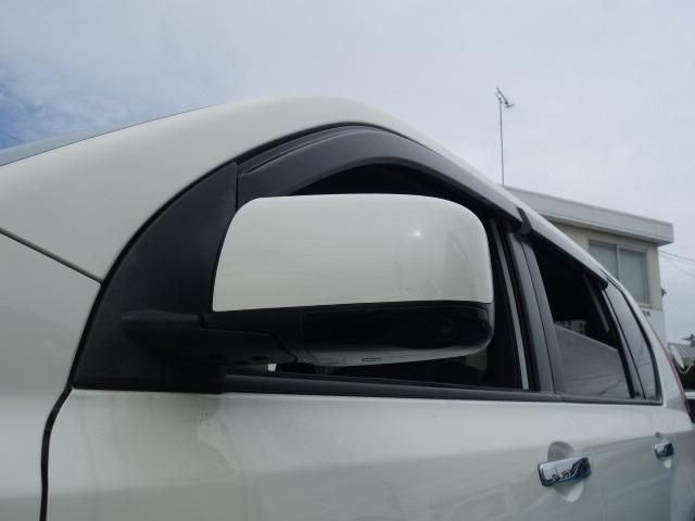エクストレイル 　禁煙車　４ＷＤ　純正ＨＤＤナビ　フルセグ　ＣＤ　ＤＶＤ　Ｂｌｕｅｔｏｏｔｈ接続　ＭＳＶ　ＥＴＣ　バックカメラ　左サイドカメラ　スマートキー　シートヒーター　オートライト　ＨＩＤヘッドライト　純正アルミ（72枚目）