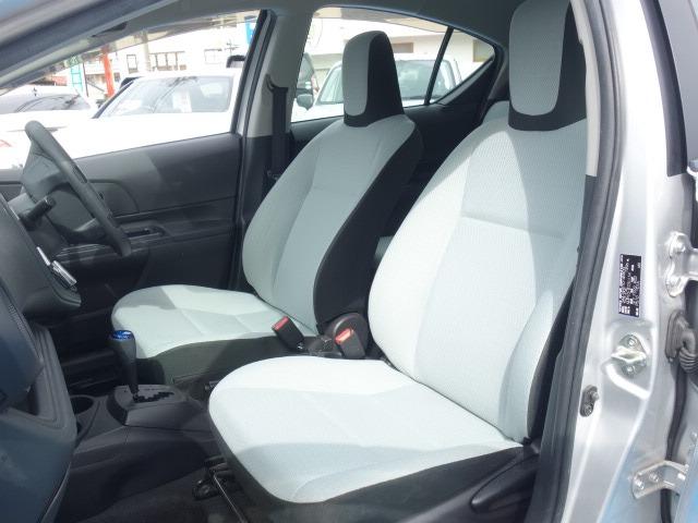 アクア Ｌ　禁煙車　社外メモリーナビ　地デジＴＶ　ＣＤ　Ｂｌｕｅｔｏｏｔｈ接続　ＭＳＶ　バックカメラ　キーレス　ブレーキアシスト　レーンアシスト　オートハイビーム（18枚目）