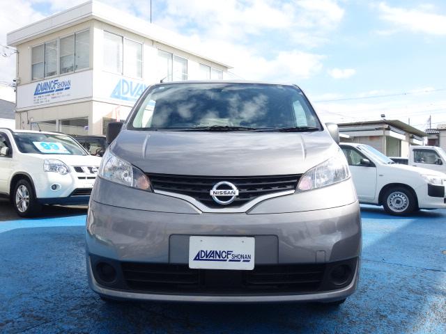 NV200バネットバン GX 禁煙車 衝突軽減ブレーキ 社外メモリーナビゲーション Bluetooth接続 フルセグTV バックカメラ キーレス ETC CD DVD オートライト ABS Wエアバック サイドドアバイザー(4枚目)