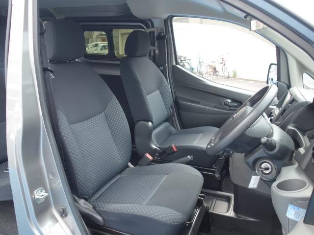 NV200バネットバン GX 禁煙車 衝突軽減ブレーキ 社外メモリーナビゲーション Bluetooth接続 フルセグTV バックカメラ キーレス ETC CD DVD オートライト ABS Wエアバック サイドドアバイザー(51枚目)