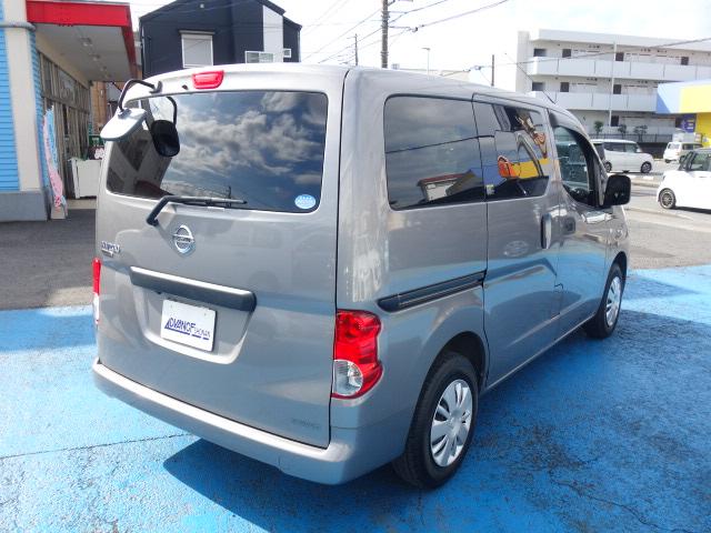NV200バネットバン GX 禁煙車 衝突軽減ブレーキ 社外メモリーナビゲーション Bluetooth接続 フルセグTV バックカメラ キーレス ETC CD DVD オートライト ABS Wエアバック サイドドアバイザー(79枚目)