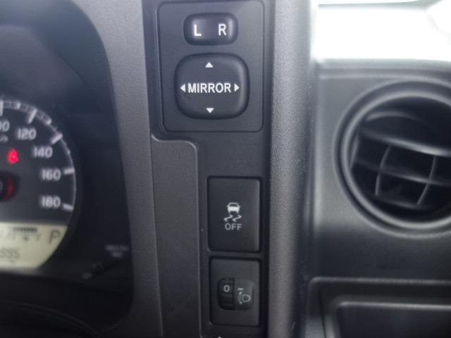 サクシード ＵＬ　禁煙車　純正ＦＭ／ＡＭラジオデッキ　ＡＵＸ接続　ＵＳＢ電源　ＥＴＣ　キーレス　ブレーキアシスト　レーンアシスト　アイドリングストップ　Ｗエアバック　ＡＢＳ（22枚目）