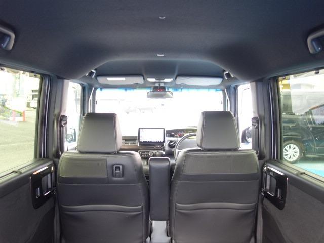 N-BOXカスタム G・Lターボホンダセンシング 禁煙車 ハーフレザーシート ターボ 社外メモリーナビ フルセグTV DVD再生 Bluetooth/USB接続 録音機能搭載 バックカメラ ETC スマートキー 両側パワースライドドア 純正15AW(24枚目)