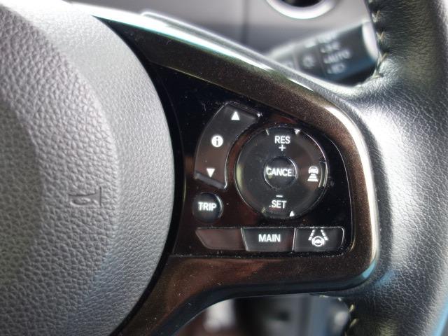 N-BOXカスタム G・Lターボホンダセンシング 禁煙車 ハーフレザーシート ターボ 社外メモリーナビ フルセグTV DVD再生 Bluetooth/USB接続 録音機能搭載 バックカメラ ETC スマートキー 両側パワースライドドア 純正15AW(35枚目)