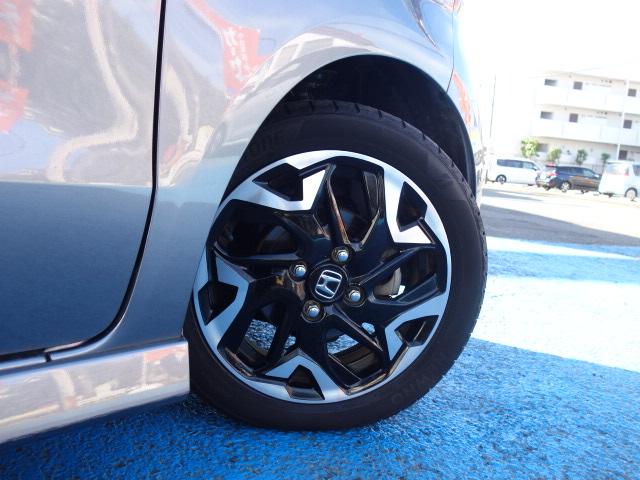 N-BOXカスタム G・Lターボホンダセンシング 禁煙車 ハーフレザーシート ターボ 社外メモリーナビ フルセグTV DVD再生 Bluetooth/USB接続 録音機能搭載 バックカメラ ETC スマートキー 両側パワースライドドア 純正15AW(37枚目)