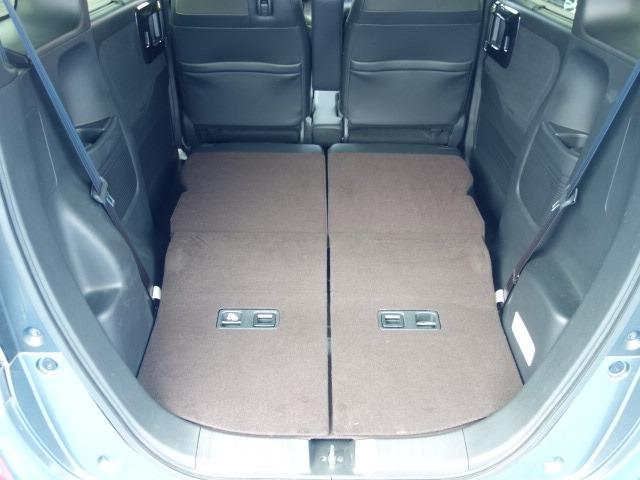 N-BOXカスタム G・Lターボホンダセンシング 禁煙車 ハーフレザーシート ターボ 社外メモリーナビ フルセグTV DVD再生 Bluetooth/USB接続 録音機能搭載 バックカメラ ETC スマートキー 両側パワースライドドア 純正15AW(64枚目)