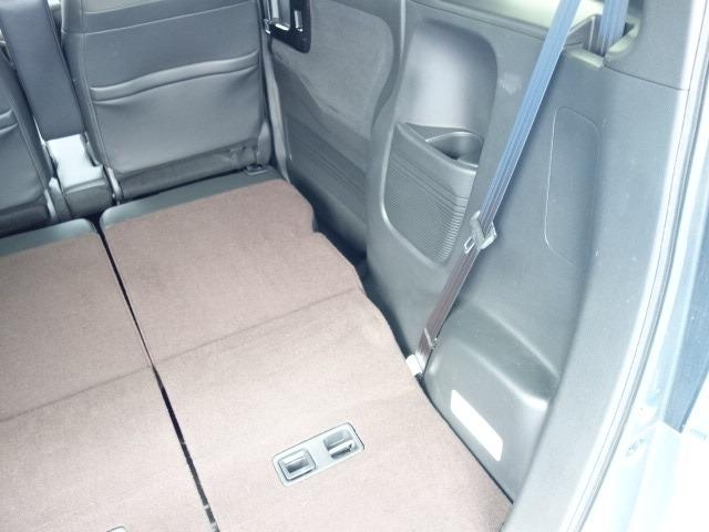 N-BOXカスタム G・Lターボホンダセンシング 禁煙車 ハーフレザーシート ターボ 社外メモリーナビ フルセグTV DVD再生 Bluetooth/USB接続 録音機能搭載 バックカメラ ETC スマートキー 両側パワースライドドア 純正15AW(67枚目)