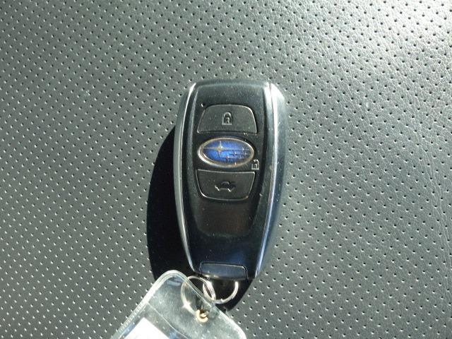 レヴォーグ 1.6GTアイサイト 禁煙車 4WD アイサイト 衝突被害軽減ブレーキ ターボ 黒本革シート シートヒーター 純正メモリーナビ バックカメラ ETC パワーシート パドルシフト ヘッドライトウォッシャー 純正17AW(27枚目)