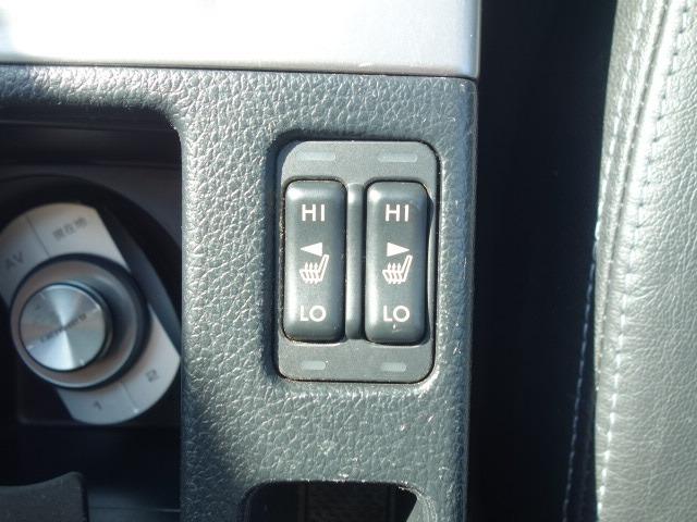 レヴォーグ 1.6GTアイサイト 禁煙車 4WD アイサイト 衝突被害軽減ブレーキ ターボ 黒本革シート シートヒーター 純正メモリーナビ バックカメラ ETC パワーシート パドルシフト ヘッドライトウォッシャー 純正17AW(75枚目)