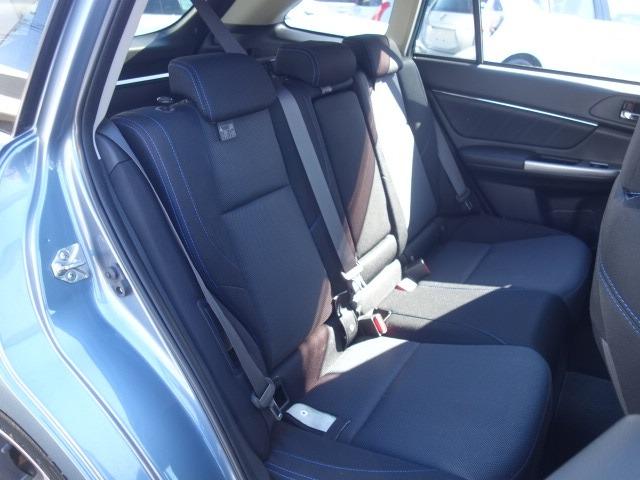 レヴォーグ １．６ＧＴ－Ｓアイサイト　禁煙車　アイサイト　衝突被害軽減ブレーキ　４ＷＤ　ターボ　純正メモリーナビ　フルセグＴＶ　ＣＤ　ＤＶＤ　Ｂｌｕｅｔｏｏｔｈ接続　バックカメラ　ＥＴＣ　スマートキー　アダプティブクルーズコントロール（16枚目）