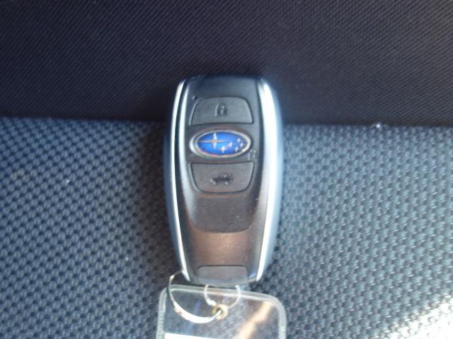 レヴォーグ １．６ＧＴ－Ｓアイサイト　禁煙車　アイサイト　衝突被害軽減ブレーキ　４ＷＤ　ターボ　純正メモリーナビ　フルセグＴＶ　ＣＤ　ＤＶＤ　Ｂｌｕｅｔｏｏｔｈ接続　バックカメラ　ＥＴＣ　スマートキー　アダプティブクルーズコントロール（25枚目）