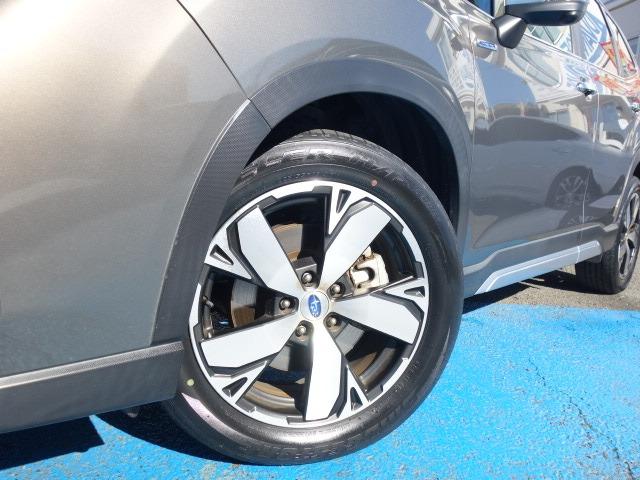 フォレスター アドバンス 禁煙車 本革シート サンルーフ アイサイト 4WD パワーバックドア ルーフレール 純正メモリーナビ フルセグTV CD/DVD再生 Bluetooth接続 USB接続 HDMI端子 バックカメラ(48枚目)