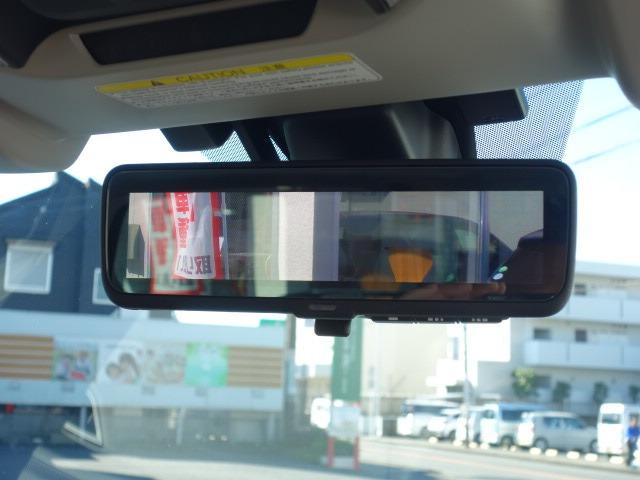 フォレスター アドバンス 禁煙車 本革シート サンルーフ アイサイト 4WD パワーバックドア ルーフレール 純正メモリーナビ フルセグTV CD/DVD再生 Bluetooth接続 USB接続 HDMI端子 バックカメラ(61枚目)