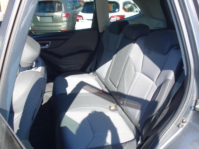 フォレスター X-エディション 禁煙車 アイサイト 衝突被害軽減ブレーキ 4WD 純正メモリーナビ フルセグTV CD/DVD再生 Bluetooth接続 録音機能搭載 USB接続 デジタルインナーミラー バックカメラ ETC(19枚目)