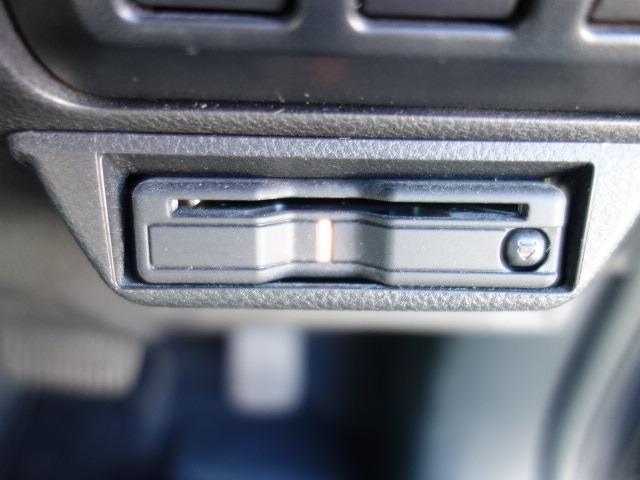 フォレスター X-エディション 禁煙車 アイサイト 衝突被害軽減ブレーキ 4WD 純正メモリーナビ フルセグTV CD/DVD再生 Bluetooth接続 録音機能搭載 USB接続 デジタルインナーミラー バックカメラ ETC(31枚目)