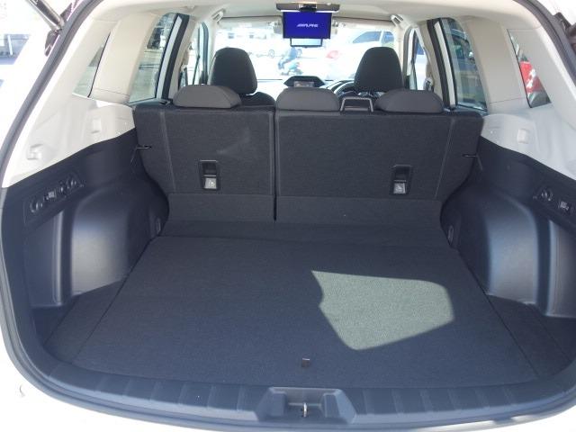 フォレスター アドバンス 禁煙車 ハーフレザーシート アイサイト 衝突被害軽減ブレーキ 4WD 純正SDナビ フルセグTV CD/DVD再生 Bluetooth接続 録音機能搭載 AUX接続 USB接続 バックカメラ ETC(62枚目)