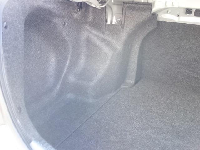 カローラアクシオ ハイブリッド　ＥＸ　禁煙車　純正ＳＤナビ　地デジＴＶ　ＣＤ再生　Ｂｌｕｅｔｏｏｔｈ接続　録音機能搭載　ＡＵＸ接続　バックカメラ　ＥＴＣ　スマートキー　衝突被害軽減ブレーキ　レーンアシスト　コーナーセンサー（22枚目）