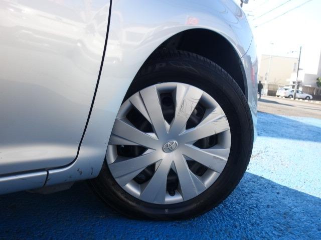 カローラアクシオ ハイブリッド　禁煙車　社外ＳＤナビ　ＣＤ再生　Ｂｌｕｅｔｏｏｔｈ接続　ＥＴＣ　キーレス　Ｗエアバック　ＡＢＳ　オートエアコン　電格ミラー　サイドバイザー（30枚目）