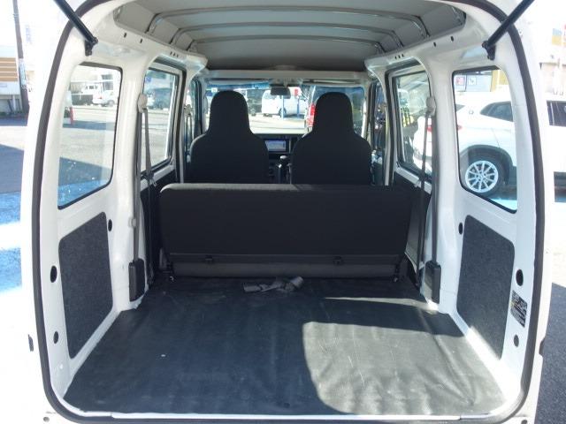 ハイゼットカーゴ スペシャルクリーンＳＡＩＩＩ　禁煙車　ハイルーフ　社外メモリ―ナビ　ＣＤ再生　Ｂｌｕｅｔｏｏｔｈ接続　録音機能搭載　ＵＳＢ接続　ＡＵＸ接続　バックカメラ　両側スライドドア　アイドリングストップ　衝突被害軽減ブレーキ　レーンアシスト（56枚目）