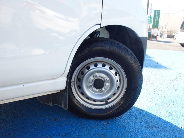 ハイゼットカーゴ スペシャルクリーンＳＡＩＩＩ　禁煙車　ハイルーフ　社外メモリ―ナビ　ＣＤ再生　Ｂｌｕｅｔｏｏｔｈ接続　録音機能搭載　ＵＳＢ接続　ＡＵＸ接続　バックカメラ　両側スライドドア　アイドリングストップ　衝突被害軽減ブレーキ　レーンアシスト（66枚目）