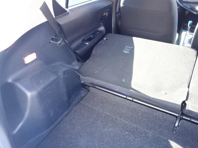 アクア S 純正SDナビ 地デジTV CD再生 Bluetooth接続 録音機能搭載 AUX接続 バックカメラ ETC キーレス Wエアバッグ ABS オート電格ミラー サイドドアバイザー(23枚目)