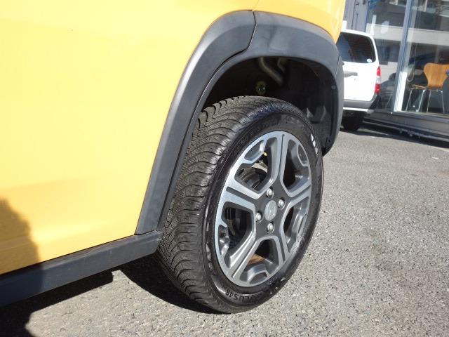 フレアクロスオーバー ＸＳ　禁煙車　純正メモリーナビ　フルセグＴＶ　ＣＤ／ＤＶＤ再生　Ｂｌｕｅｔｏｏｔｈ接続　ＭＳＶ　ＥＴＣ　スマートキー　フロントシートヒーター　アイドリングストップ　衝突被害軽減ブレーキ　レーンキープアシスト（67枚目）